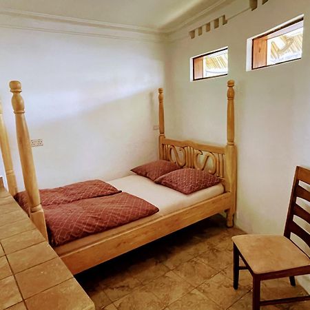 Banda Lodge Masaka Εξωτερικό φωτογραφία