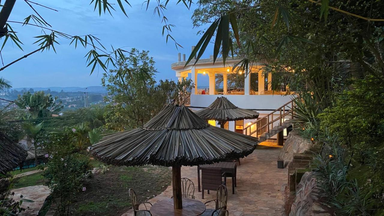 Banda Lodge Masaka Εξωτερικό φωτογραφία