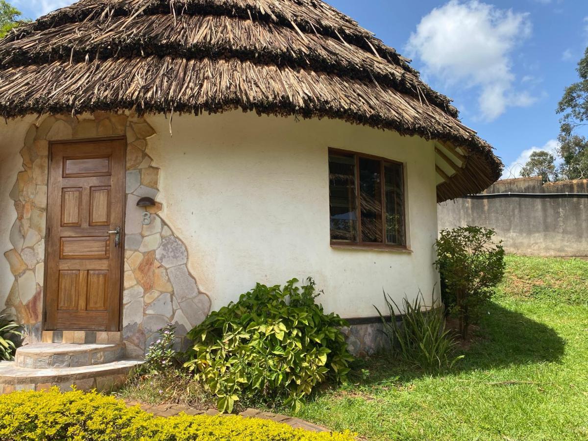 Banda Lodge Masaka Εξωτερικό φωτογραφία