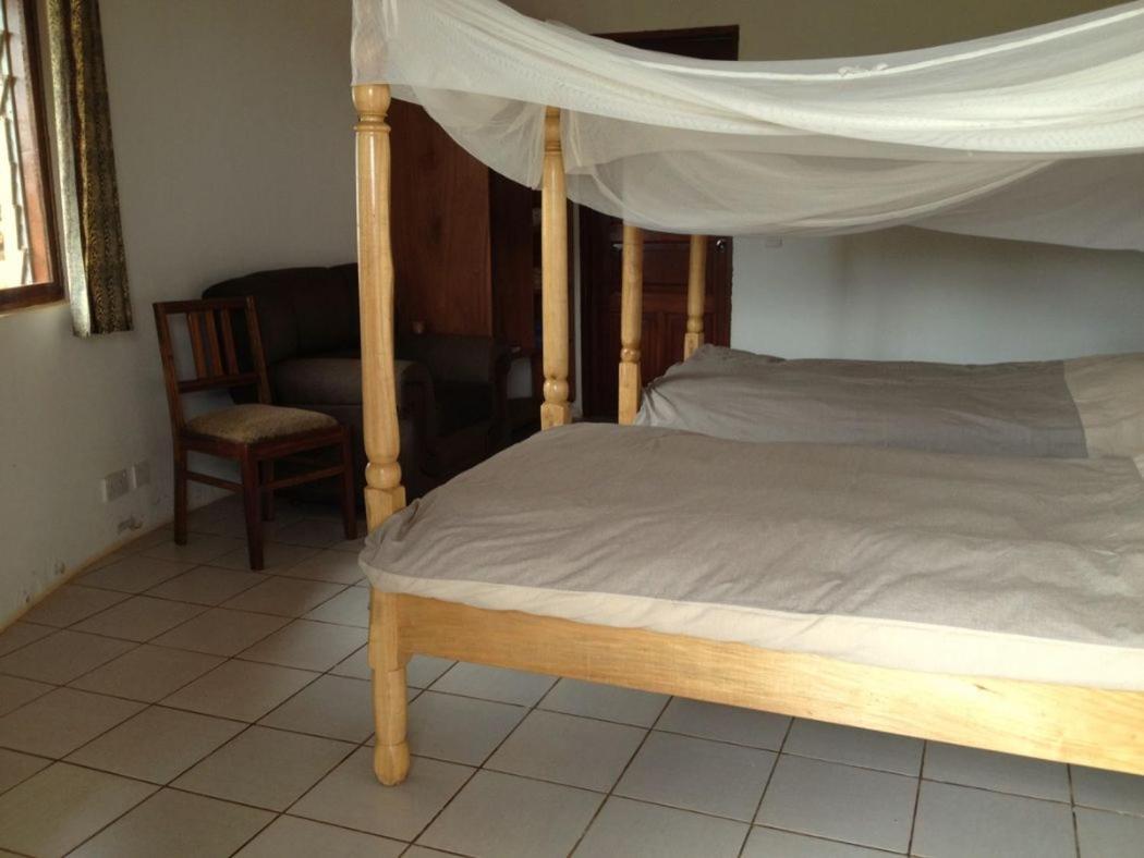 Banda Lodge Masaka Εξωτερικό φωτογραφία