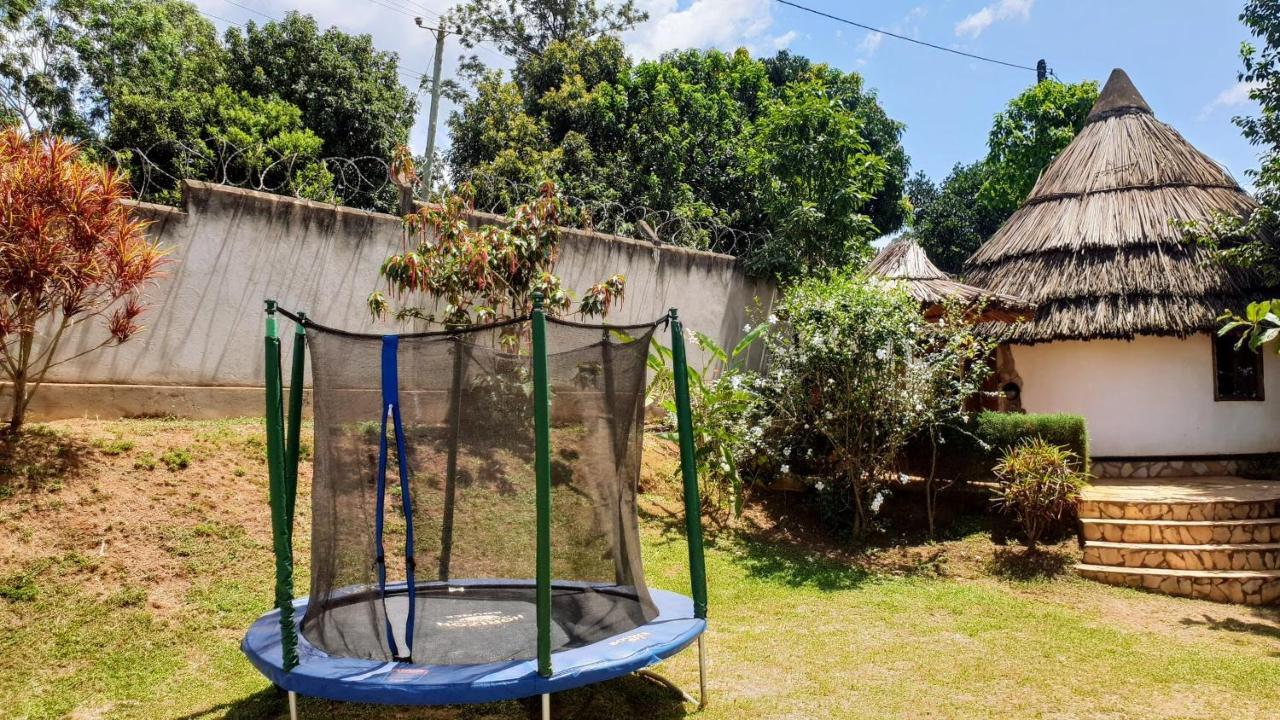 Banda Lodge Masaka Εξωτερικό φωτογραφία