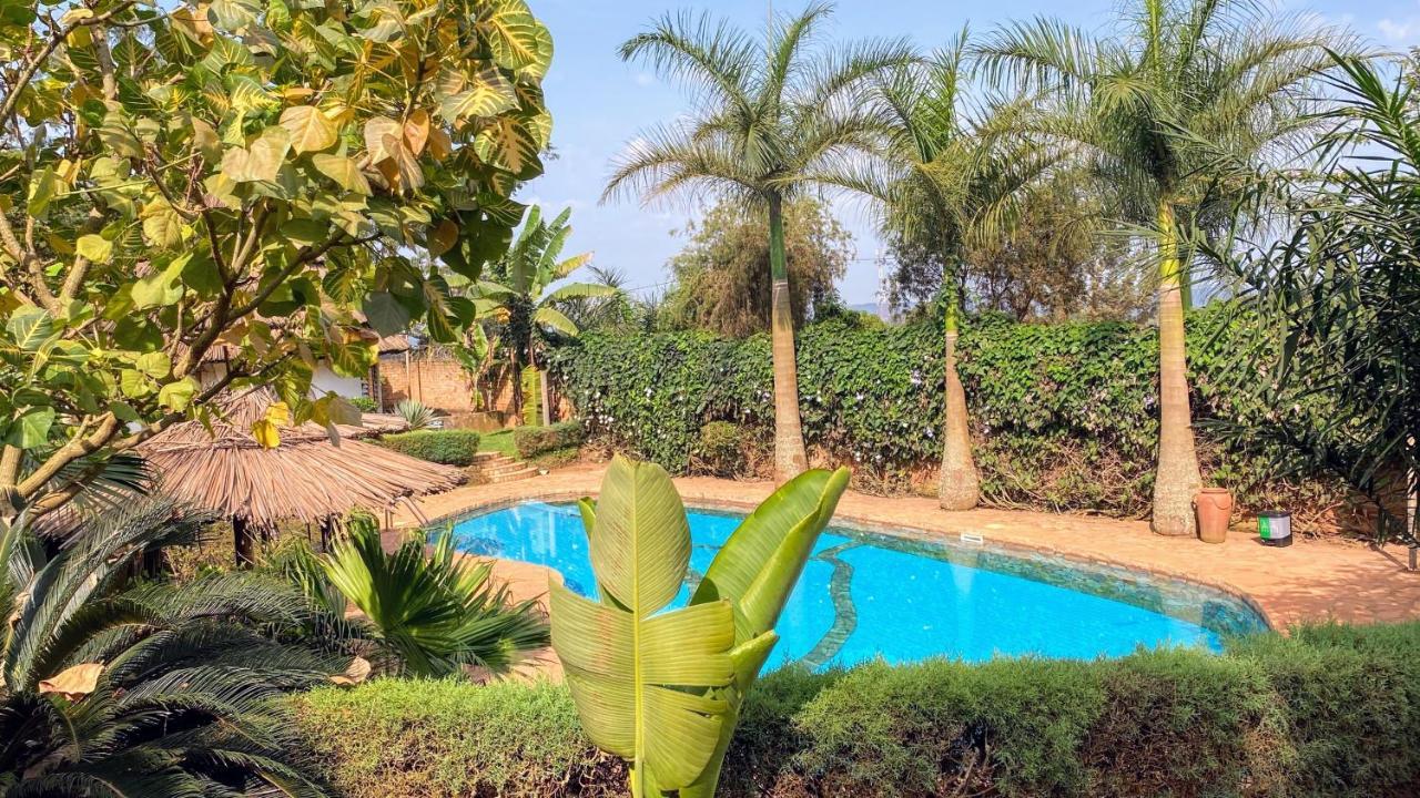 Banda Lodge Masaka Εξωτερικό φωτογραφία