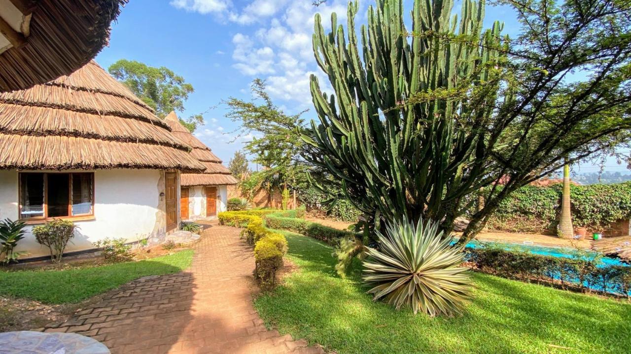 Banda Lodge Masaka Εξωτερικό φωτογραφία